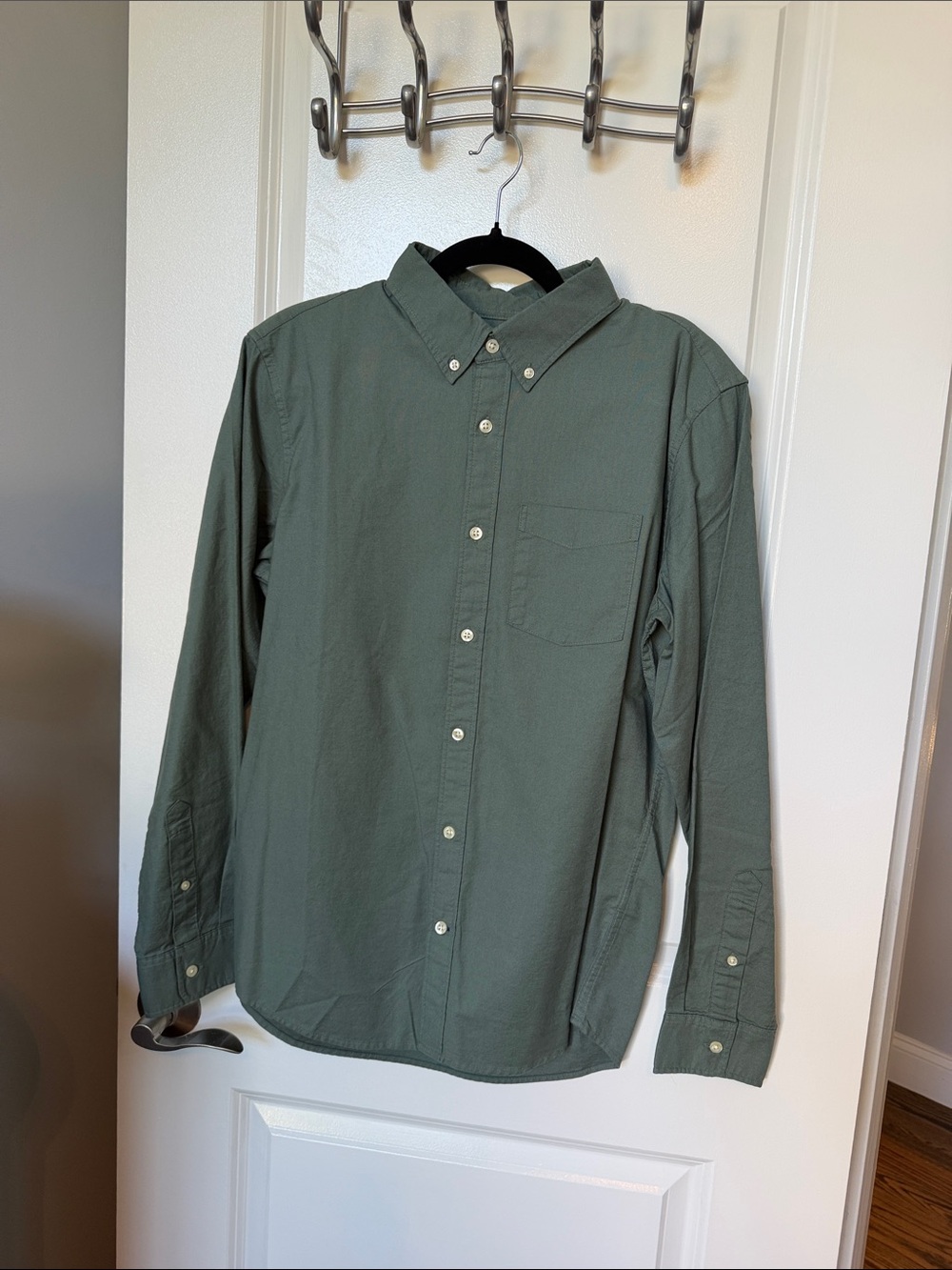 GAP Men's Olive Button-Down Dress Shirt